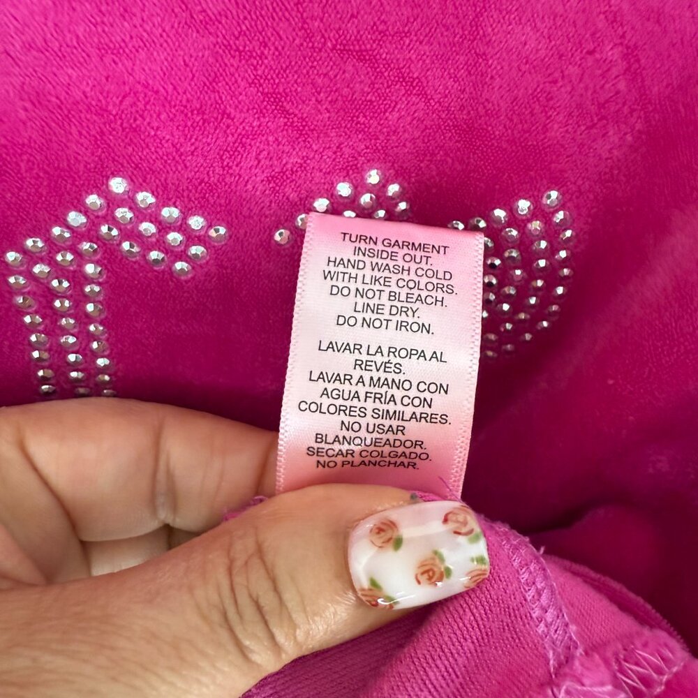 Vintage Juicy Couture Sleepwear Set in Technicolor Pink - Picture 6 of 16